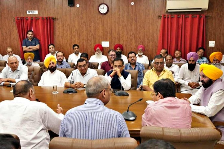 image_750x500_6703e58d09b6d Commission agents strike ends in Punjab, paddy procurement to start soon