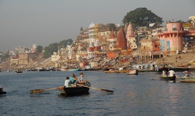 Trade plastic trash with cash, blockchain-secured tokens in Varanasi