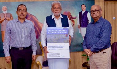 Rupala releases ‘Seaweed Farming Entrepreneurship by Cooperatives’ booklet