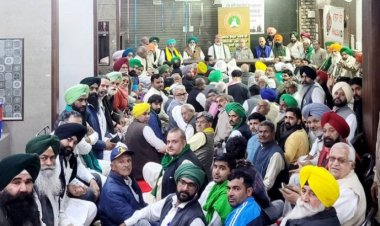 SKM forms committee for talks with govt; demand for legal guarantee of MSP continues