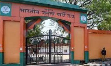 Top BJP generals Amit Shah, Yogi turn foot soldiers to win UP