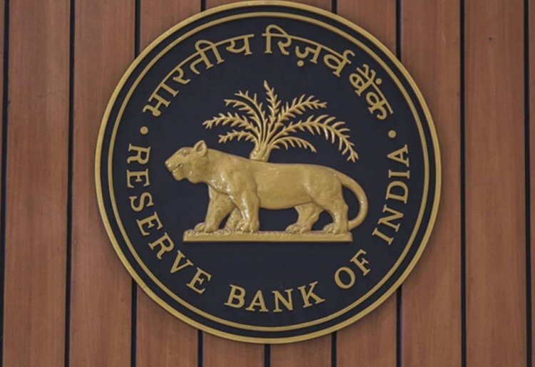 Inflation to moderate in coming months: RBI survey