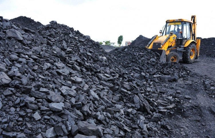 Coal stock at critical levels in 60% thermal power plants in India; 80% of imported-coal-based units worst hit
