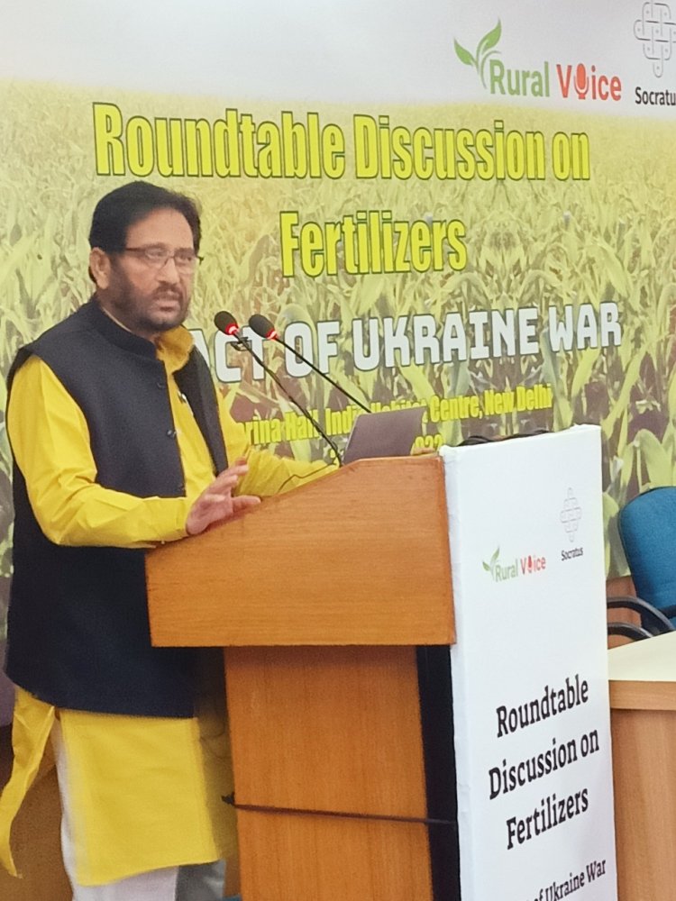 Fertilizer industry doesn’t want to promote organic farming: CPI leader Atul Anjan