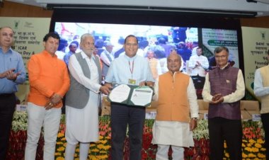 Scientists will have to proceed with a roadmap in the face of climate change: Narendra Singh Tomar