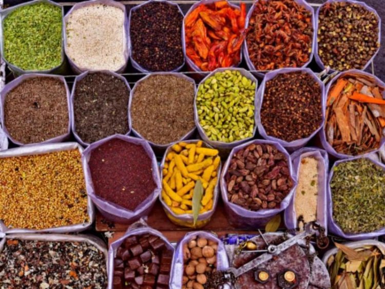India achieves key milestone in spice export, Crossed Rs. 31,760 cr.
