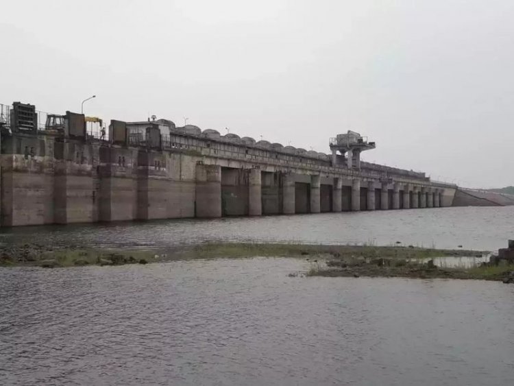 Scanty rains push down water levels in reservoirs by 40 pc