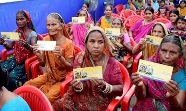 Nil transactions from 10.36 cr Jan Dhan Bank accts last year: Govt