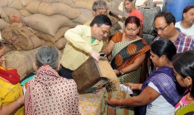 Distribution of 5kg foodgrains to poor under PMGKAY extended for 5 yrs