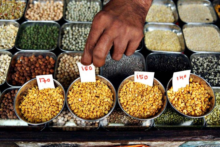 Government ask retailers why declining pulses price trend is not reflecting in retail prices