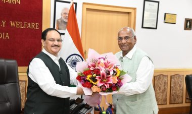 IFFCO MD Meets Union Minister JP Nadda to Discuss Nano Fertilisers and other Initiatives