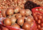 Onion Buffer Procurement Price Raised by 24% to Rs 15.80 per kg; Pulse Stocks Hit Record 43 Lakh Tonnes