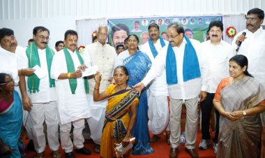 Private Seed Companies Compensate Telangana Farmers for Crop Losses, ₹3.80 Crores to 671 Farmers