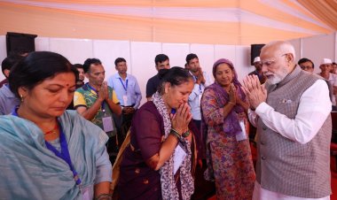 PM Modi Reviews Flood Situation in Uttarakhand, Declares ₹1,200 Crore Support