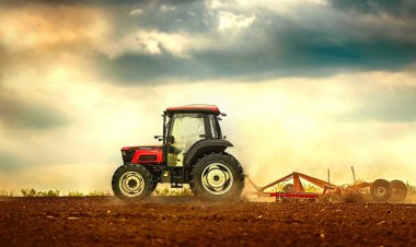 Mahindra sells 64,946 Tractors in Sep 2025, Records 50% Growth in Domestic Sales