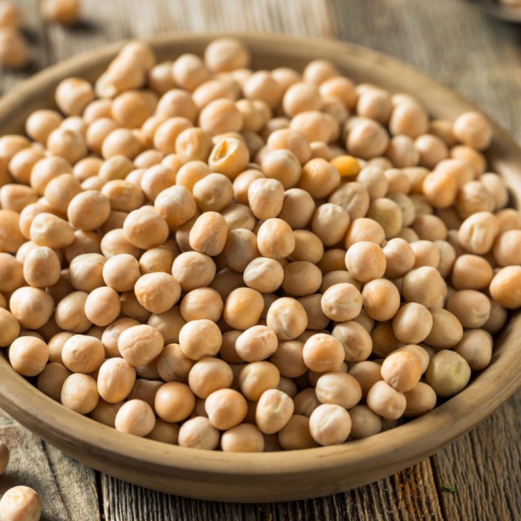 Government Imposes 30 pc Import Duty on Yellow Peas Amid Criticism Over Cheap Imports