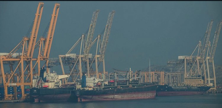 Iran Conflict Disrupts Gulf Shipping, Rattles Global Agriculture and Fertilizer Trade