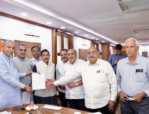 Decision on Sugarcane Control Order Will Be Taken After Farmers’ Consent, Assures Food Minister Prahlad Joshi