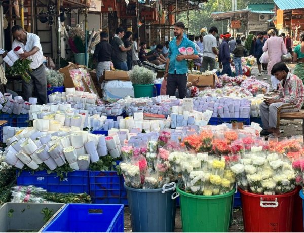 Six Years After Redevelopment Promise, Ghazipur Flower Mandi Awaits Modernisation Amid Mounting Challenges