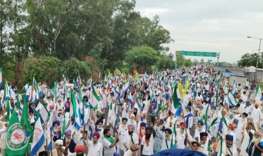 Farmers March Towards Delhi to Protest Proposed India-US Trade Deal; Police Stop Protesters at Borders, Detain Leaders