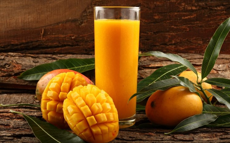 Panel Recommends Mandatory 22-25% Mango Pulp in Drinks, Higher GST on Low-Pulp Beverages to Boost Farmers' Income