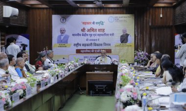 Amit Shah Sets Rs 4 Lakh Crore NCDC Disbursement Target for FY31, Calls for 25-Year Roadmap