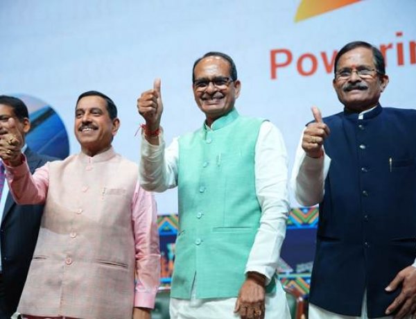 “Solar Panels Above, Thriving Crops Below”: Shivraj Singh Chouhan Calls for Farmer-Friendly Agrivoltaics Policy